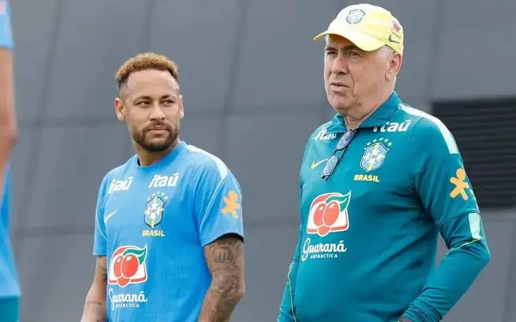 Poxa, que momento de transição pra Seleção, né? Ancelotti falando que o ciclo de nomes como Neymar, Casemiro e Danilo v…
