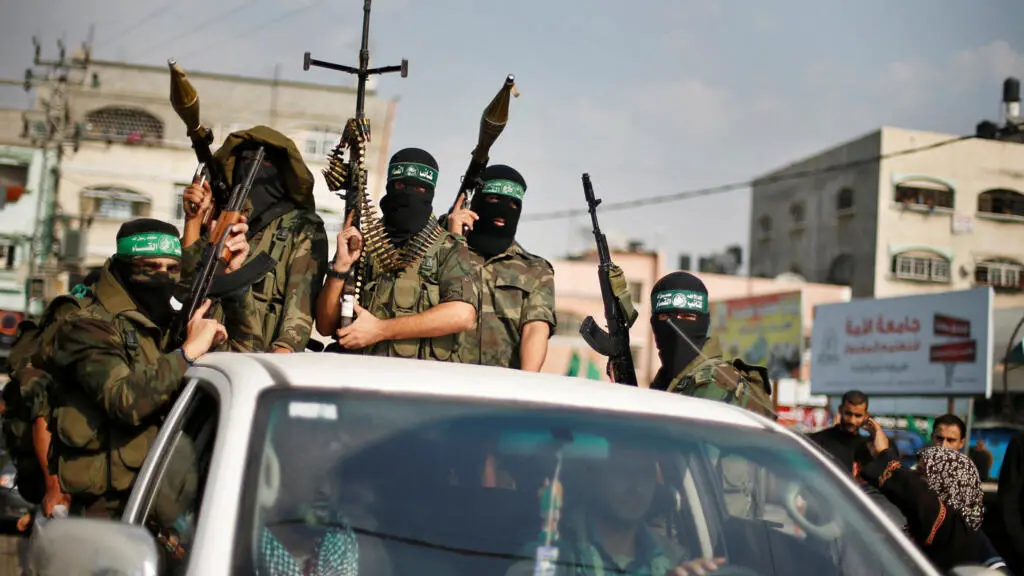 Parece que o Hamas aceitou um acordo de desarmamento no plano do Donald Trump, e os próprios líderes falaram que acerta…