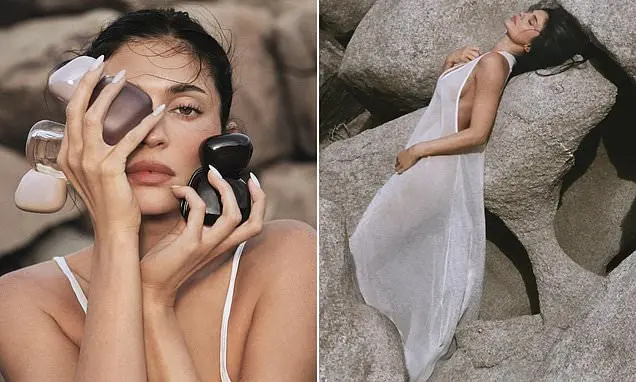 Gente, viu que a Kylie Jenner fez uma campanha nova de perfume e apareceu sem top em um vestido branco? Saiu no Tvshowb…