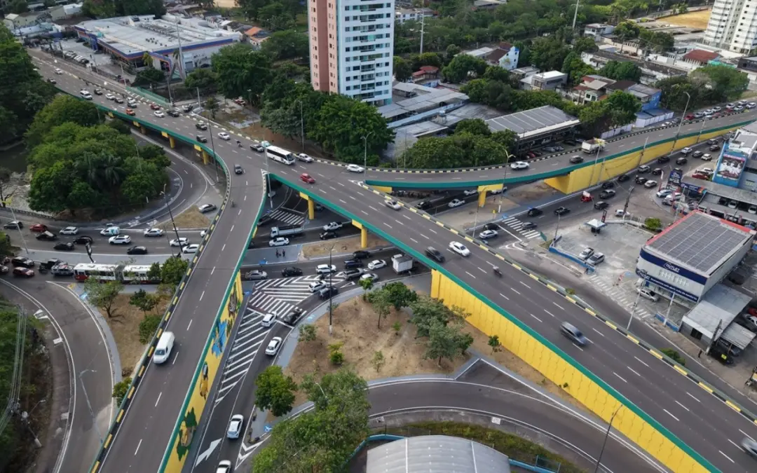 Atenção quem roda em Manaus! O Viaduto Miguel Arraes vai ficar interditado parte do fim de semana, domingo e segunda, p…