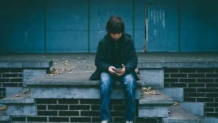 Gente, vi um estudo interessante lá no Scientific American Brasil dizendo que quem entra nas redes sociais mais tarde p…