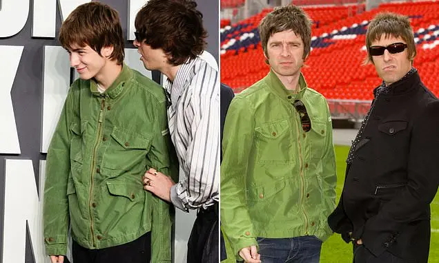 Sonny Gallagher usou a jaqueta Stone Island vintage de 2008 do pai Noel na estreia de Oasis Don't Look Back In Anger em…