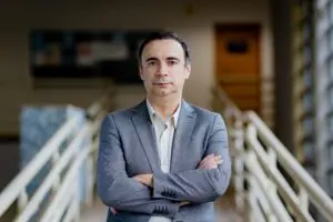 Hub Goiás recebeu Anderson Soares, fundador do Ceia UFG, para falar sobre ciência e tecnologias futuras. O encontro reu…