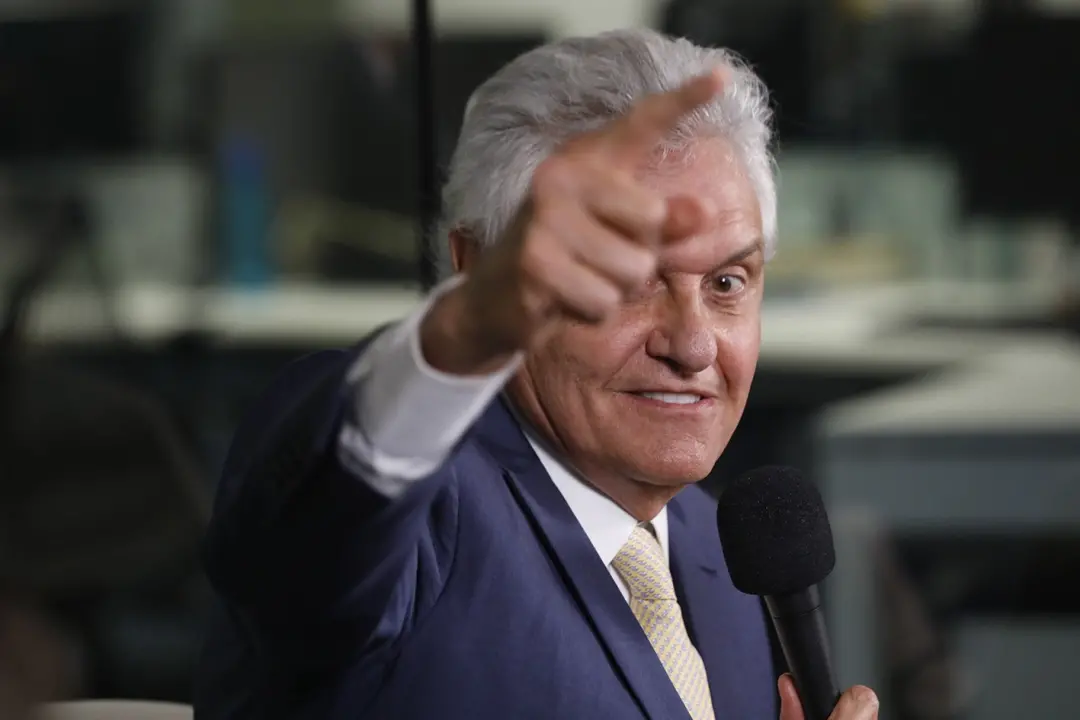 André Mendonça determinou o afastamento de Andrei Rodrigues e Leandro Almada da Polícia Federal. Essa medida firme most…