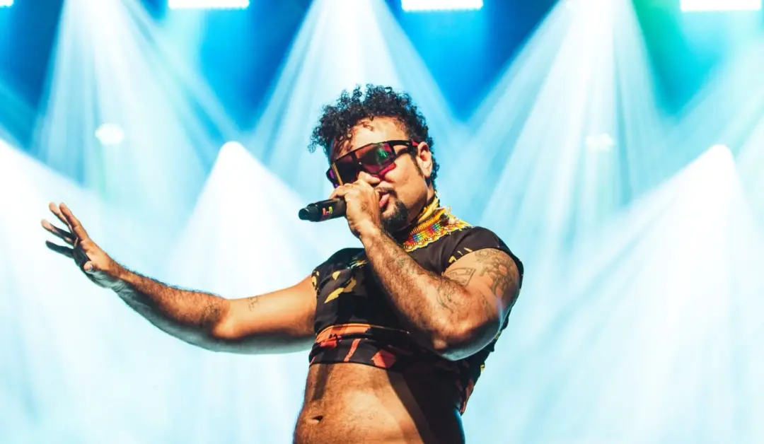 Jeff Moraes apresenta o espetáculo Príncipe Negro, que celebra a existência negra na Amazônia, com apresentações em Bel…