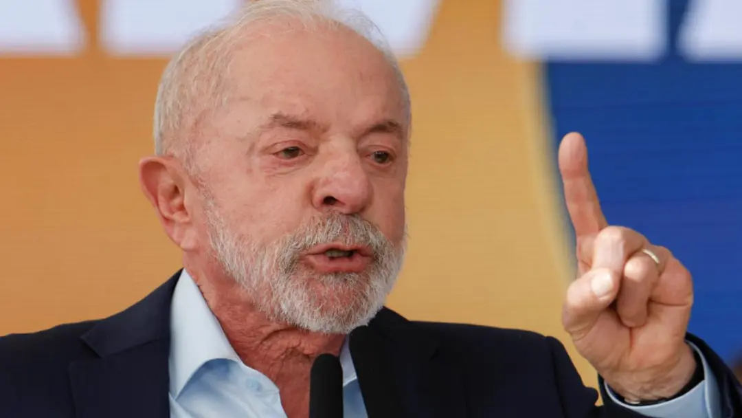 Lula se reuniu com vítimas de apostas no Alvorada, ouvindo casos de quem deve até 2,3 milhões em três meses. É doença, …