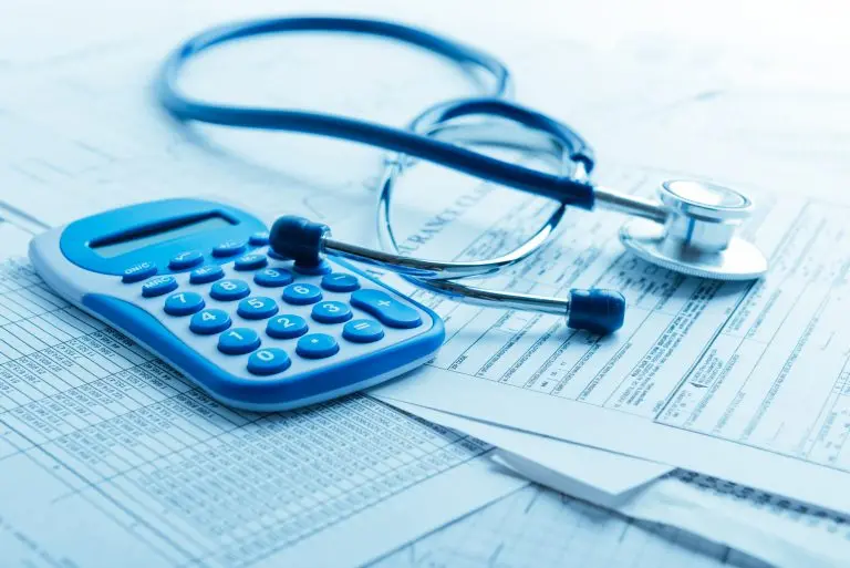 Projeto de Lei 2483/26 na Câmara visa isentar profissionais de saúde do Imposto de Renda sobre horas extras na rede púb…