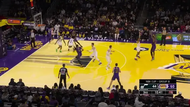 Dalton Knecht marcou 37 pontos com 9 cestas de três contra o Jazz. Um número alto, mostra a consistência dele no ataque…