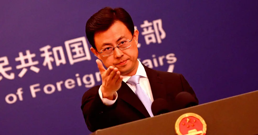 Ministério Chinês respondeu a pedidos de bilionários americanos por desacelerar a IA, classificando isso como sensacion…