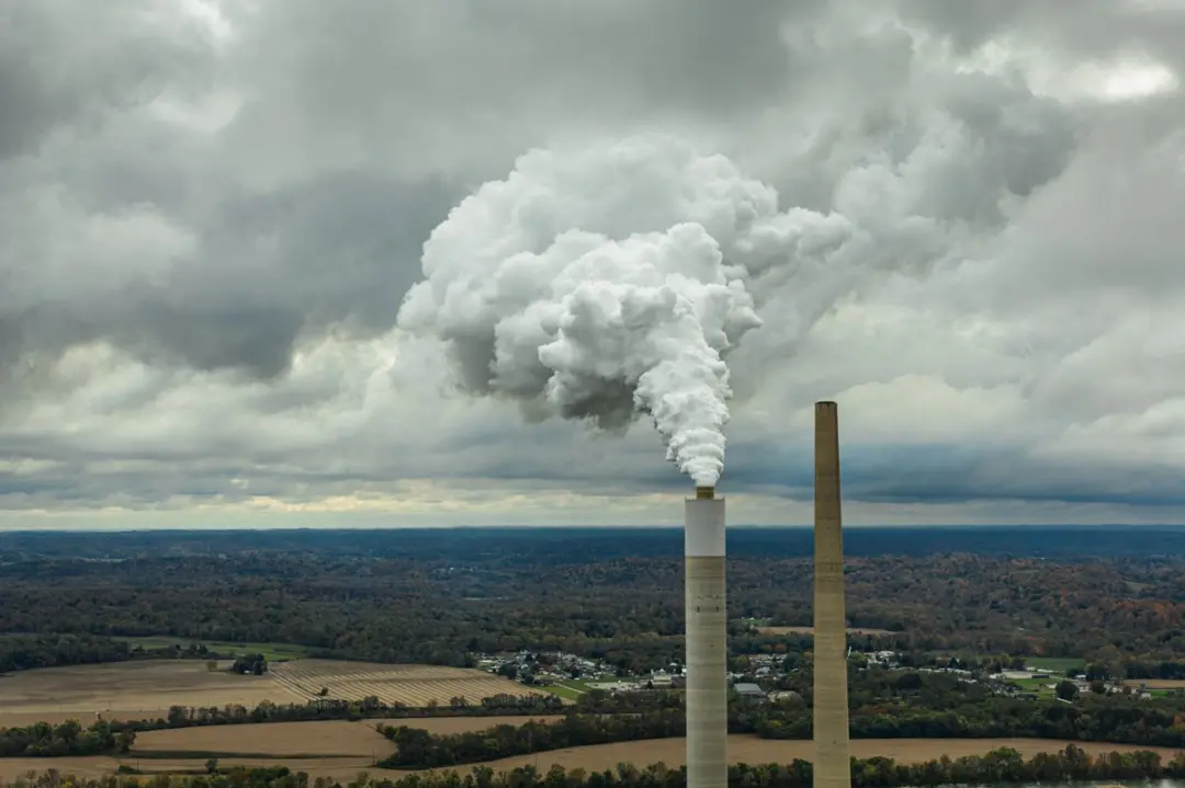 A revogação de limites de emissão de usinas de energia a combustíveis fósseis gera impacto sério nos esforços contra as…