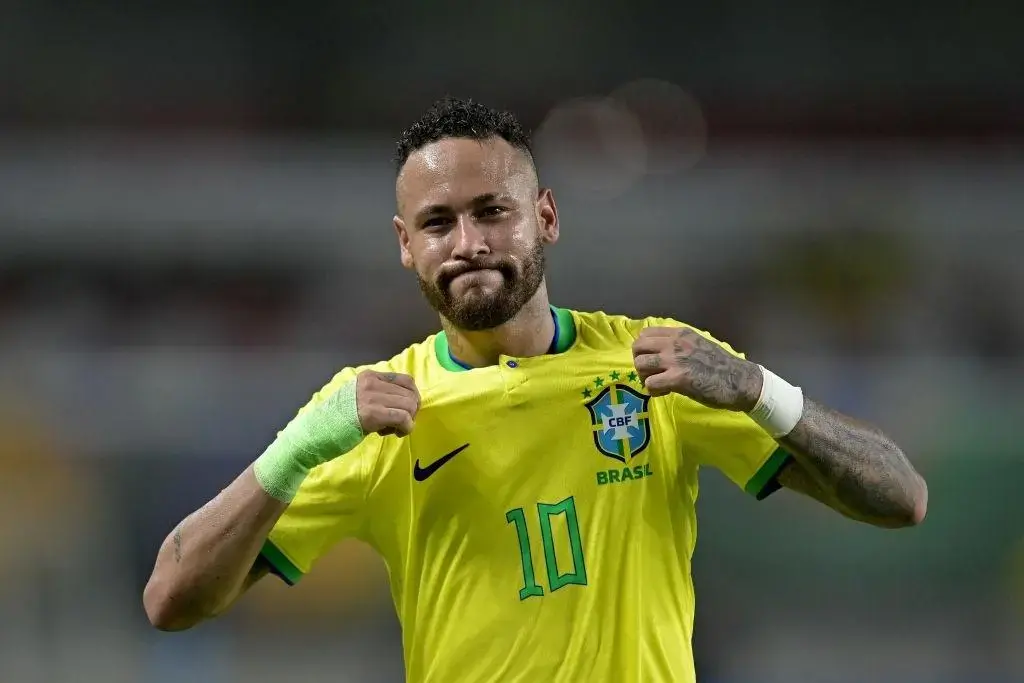 Ancelotti disse que Neymar encerrou o ciclo na Selecao apos a Copa. O treinador valorizou a qualidade tecnica do atacan…