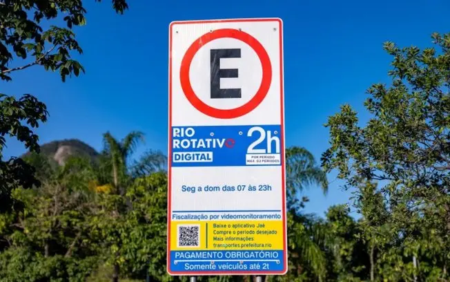 Rio Rotativo Digital ganha 92 novas vagas no Centro, nas ruas Buenos Aires e República do Líbano. É um passo pra tentar…