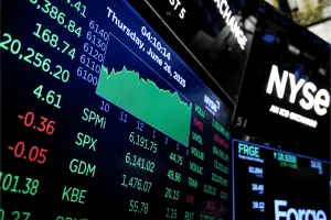 Bolsas de Nova York fecharam em queda com o S&P 500 perdendo 0,48% e alertas de CEOs sobre IA e petróleo. A aceleração …