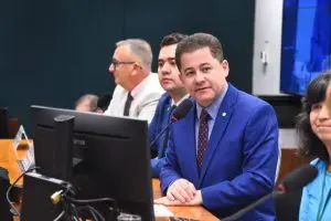 Cezinha buscou influência junto a ministros do STF por interesses da mulher e de ex assessora de Lira. A investigação a…
