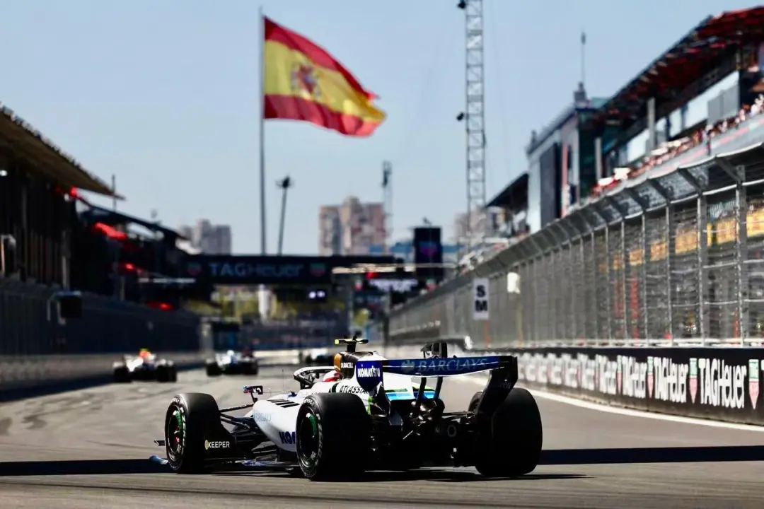 Madri, GP da Espanha, circuito novo, corrida com poucas ultrapassagens. Pilotos como Bortoleto apontam que a pista bloq…