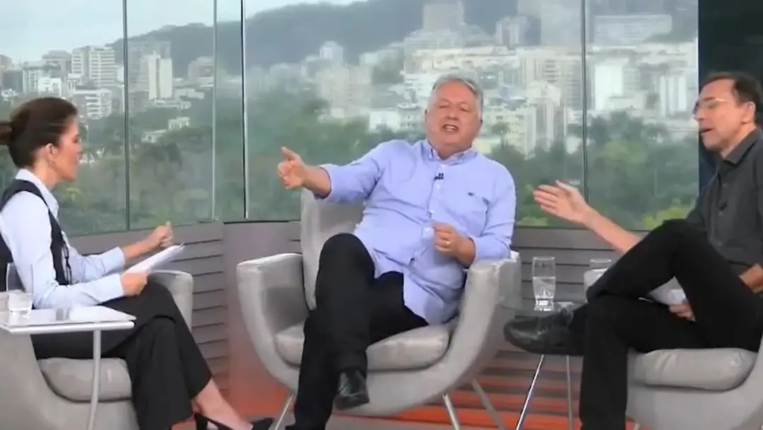 No RJ1, em Rio de Janeiro, Garotinho bateu boca com Mariana Gross e Edimilson Ávila sobre apoio de Wilson Witzel. Entre…