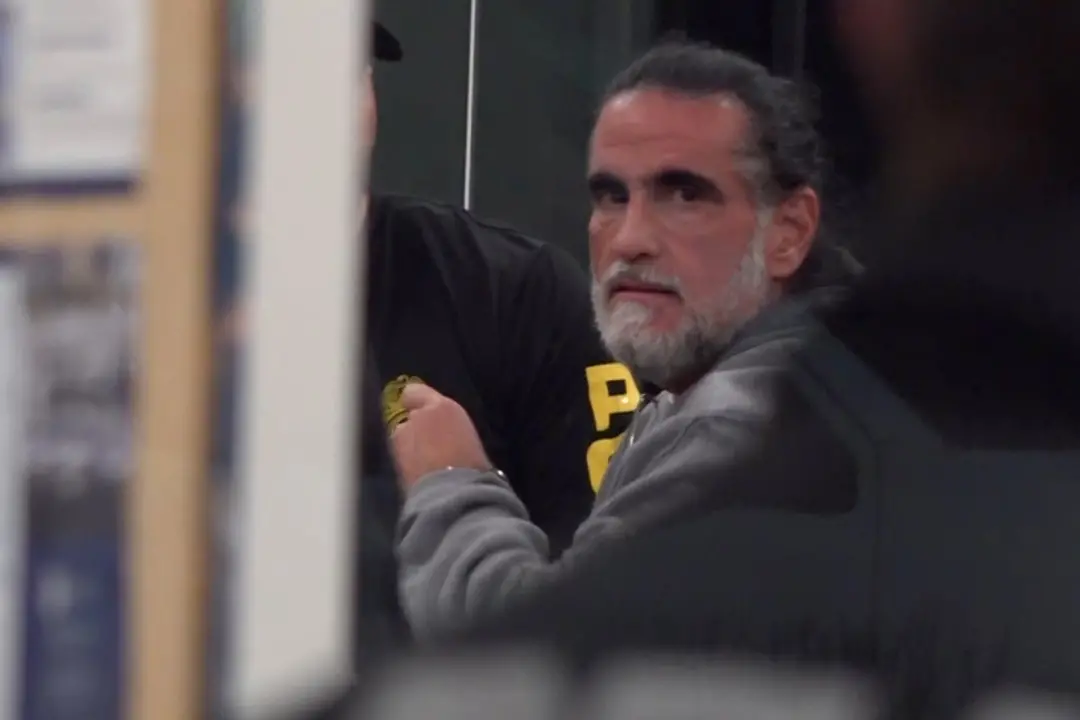 Alex Saab vai se declarar culpado no tribunal de Miami por lavagem de dinheiro. Essa mudança de posição, depois de aleg…
