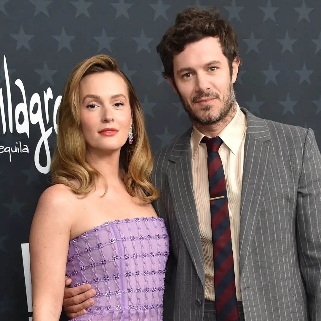 Adam Brody não quer que os filhos voltem direto ao passado dos programas O.C e Gossip Girl. É uma escolha por proteger …