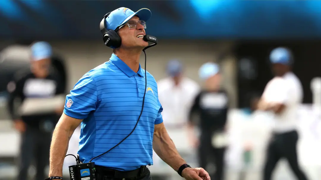 Jim Harbaugh falou sobre erros de agosto com os Chargers, dizendo que deveriam ter usado mais titulares nos amistosos. …