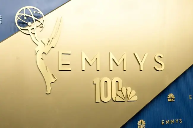 Primetime Emmy Awards vai premiar vencedores hoje, às 20h ET. É bom ver o reconhecimento do esforço artístico, mas o cu…