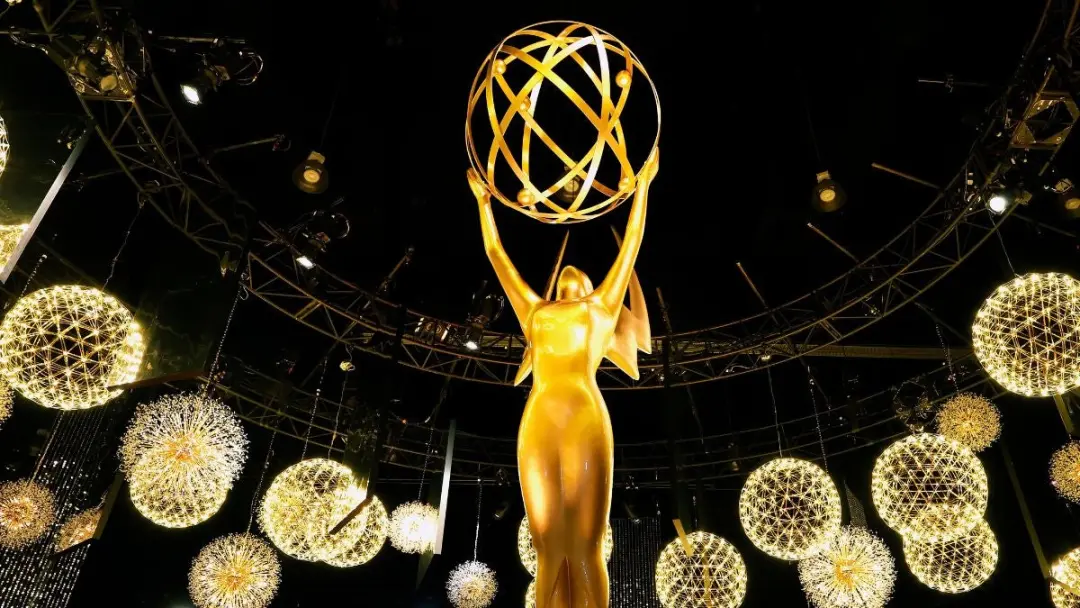 Widow’s Bay, com oito categorias no Creative Arts Emmys, mostra força contra Hacks, que tem mais indicações. O sucesso …