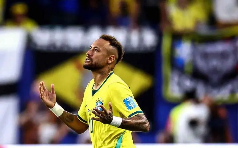 Carlo Ancelotti confirmou que Neymar não voltará à Seleção Brasileira após a Copa do Mundo, dizendo que a equipe precis…