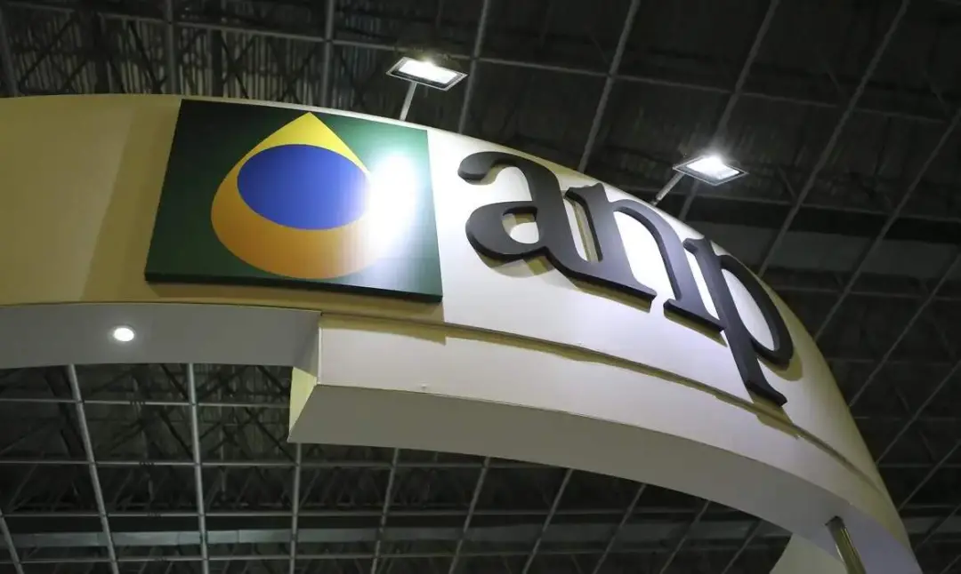 Farsul acionou a ANP porque tem restrições e atrasos na entrega de diesel para produtores rurais gaúchos. Isso atrapalh…