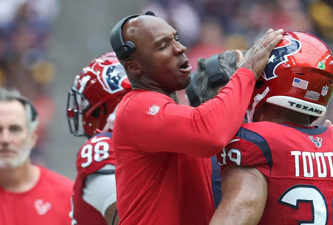 Texans com várias lesões, incluindo o titular linebacker Henry To o To o que saiu com lesão no ombro no jogo contra os …