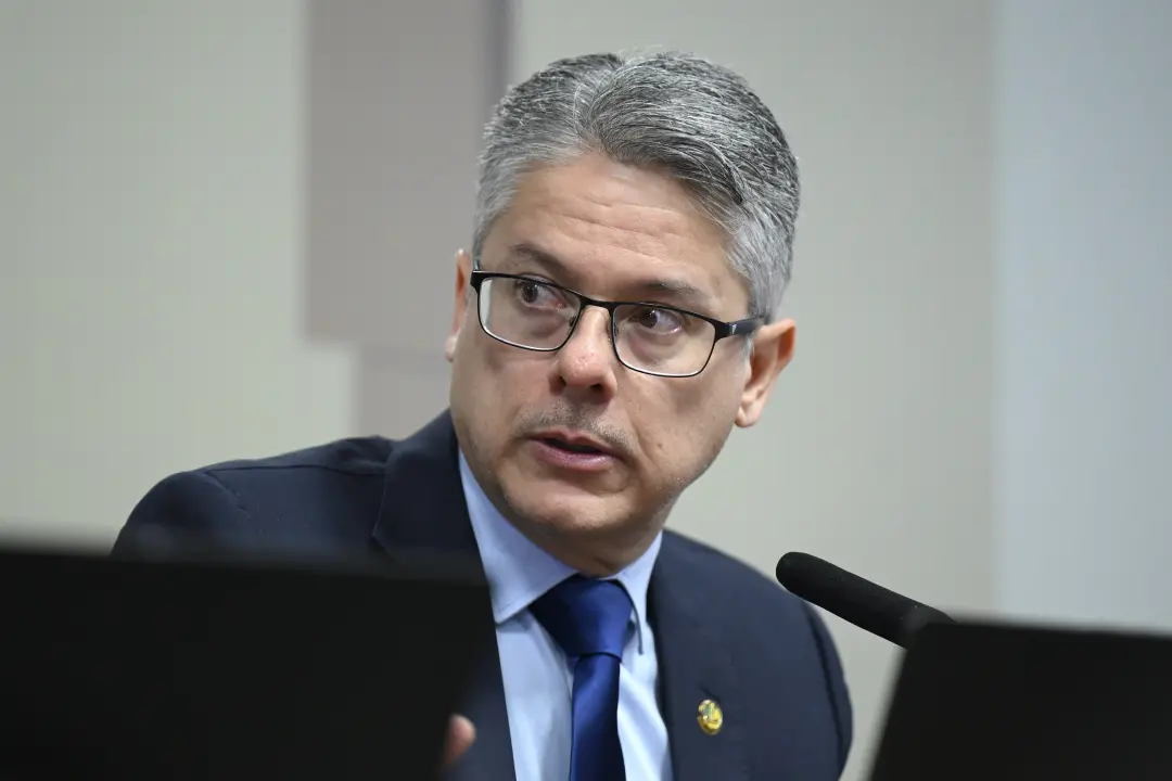 Senador Alessandro Vieira apontou que a omissão do Senado em apurar fatos sobre ministros do STF é uma escolha política…
