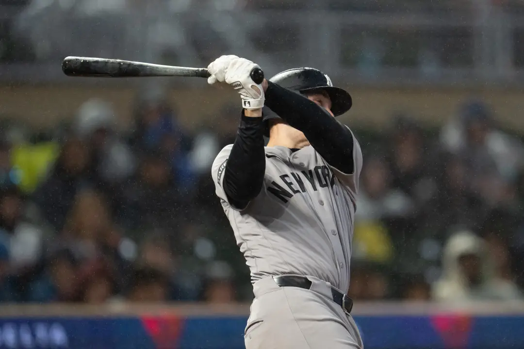 Yankees garantiram vaga nos playoffs com a derrota dos Blue Jays para os Tigers, em 14 de setembro. A consistência do t…