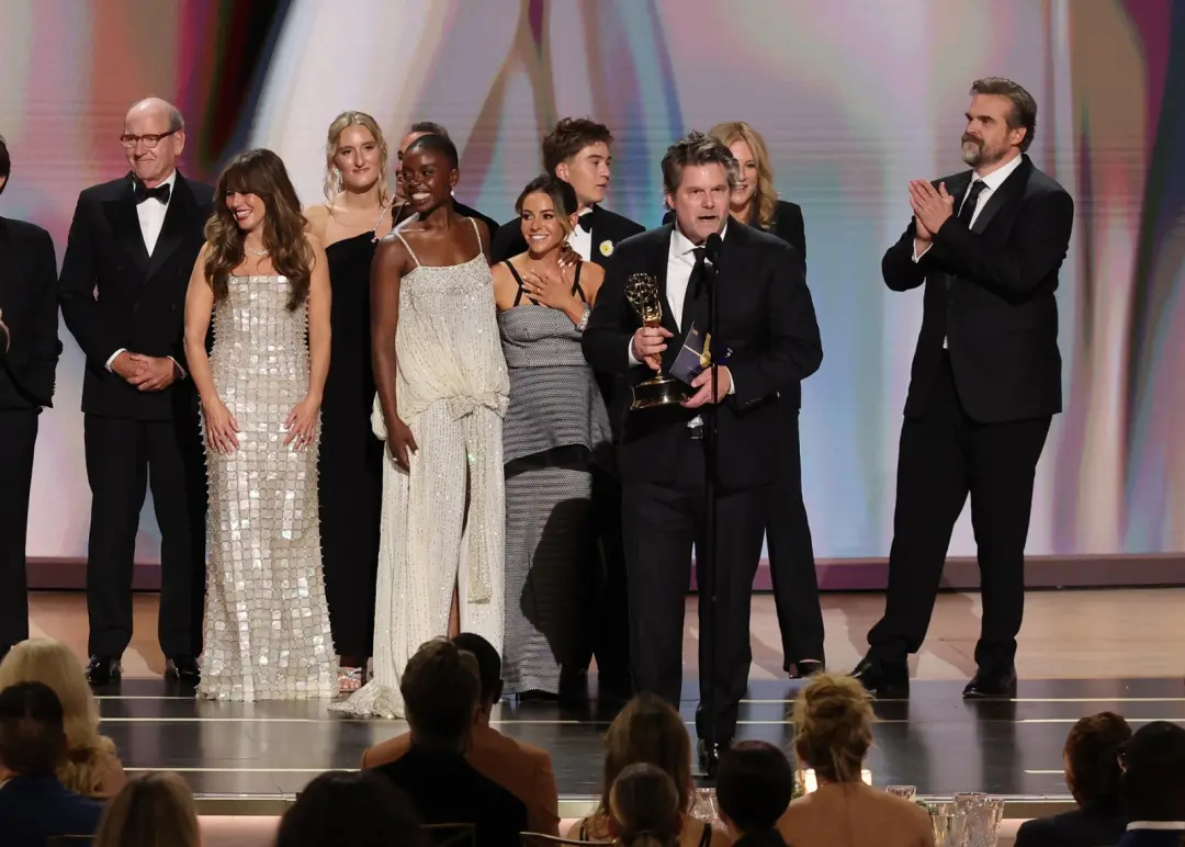 DTF St. Louis ganhou o Emmy de Série Limitada ou Antologia nos 78 Primetime Awards. A série bateu competidores como Lov…