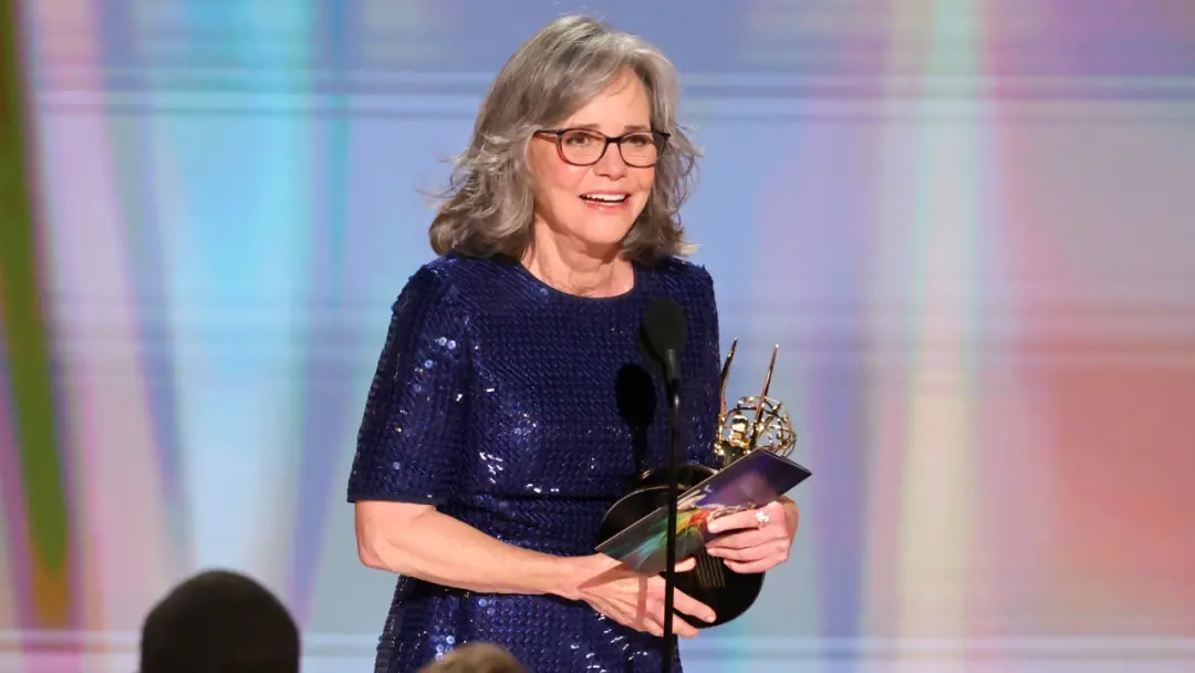 Sally Field no Emmy de Los Angeles falou sobre a guerra comercial dos EUA com o Canadá e a fusão da Paramount. A atriz …