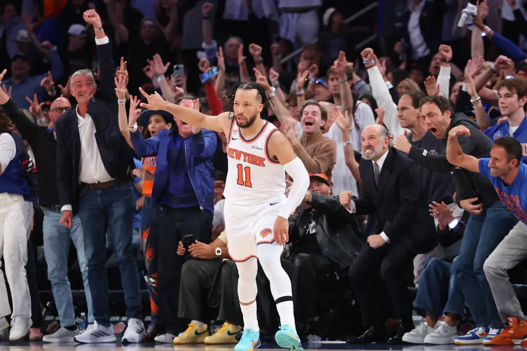 Madison Square Garden liberou ingressos avulsos para os Knicks em três ondas. A primeira foi para quem tem o programa K…