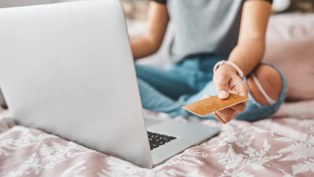 Vinte chollos por menos de vinte euros na Amazon, que depois subiram de preço. Comprar online tem vantagem de evitar fi…