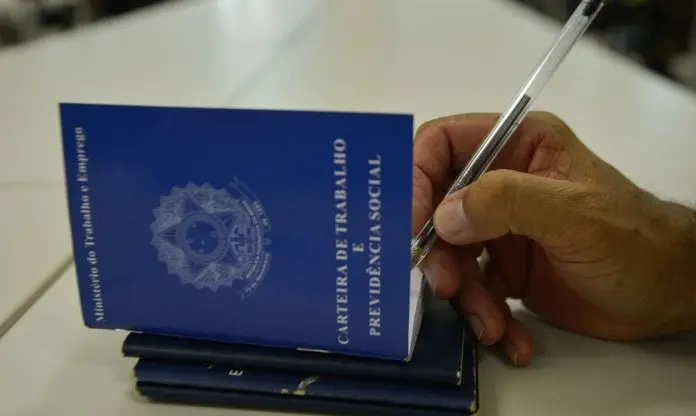 Três mil duzentas sessenta e duas vagas de emprego e estágio surgiram no Rio de Janeiro nesta semana. É uma chance boa …
