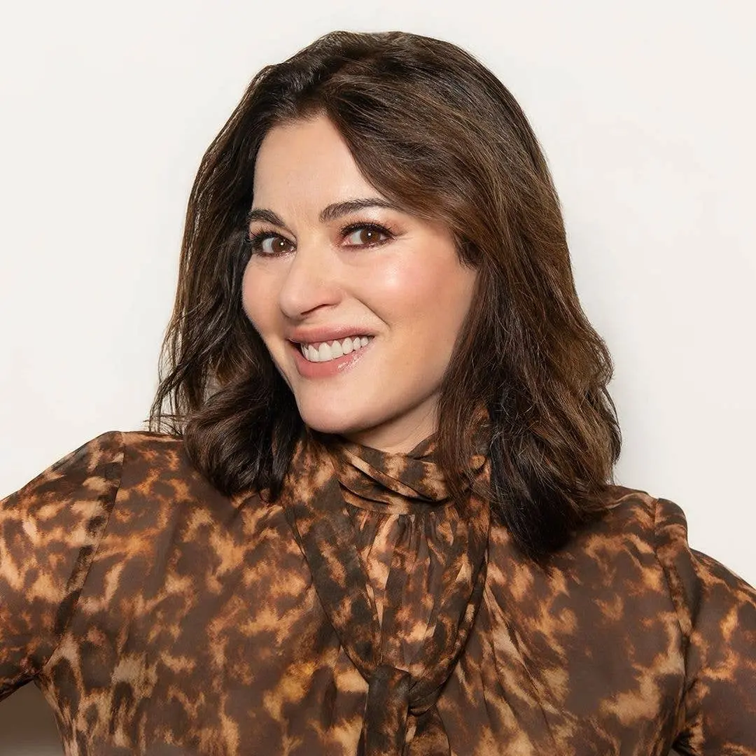 Nigella Lawson revelou o nome engraçado do grupo de WhatsApp do elenco do Bake Off, juntando-se a Paul Hollywood e Alis…