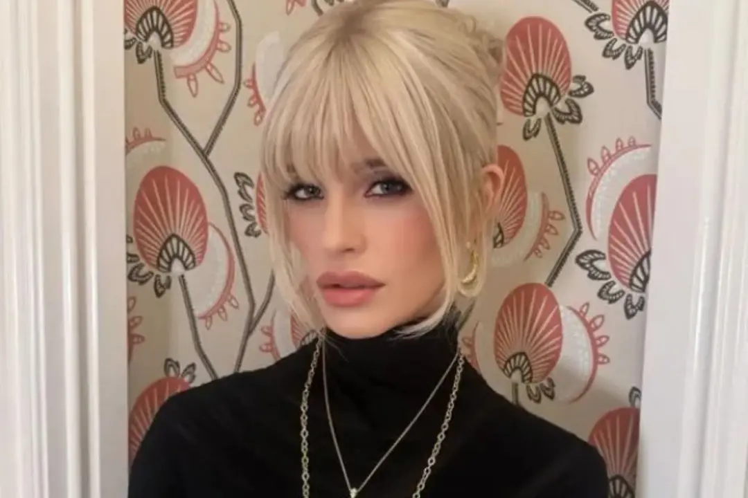 Kelly Osbourne cortou laços com a irmã Aimee, sem chance de reconciliação depois de uma briga feia. Ela disse que senti…