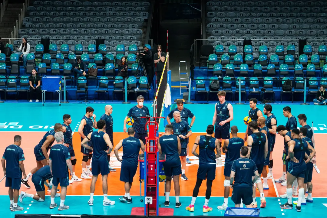 Argentina como grande rival na disputa olímpica do vôlei masculino no Sul-americano. O Brasil estreia no Maracanãzinho …