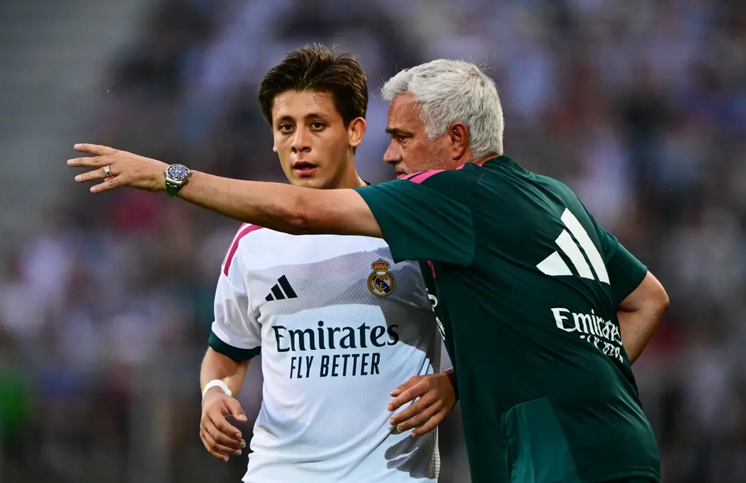 Real Madrid encara Elche hoje, no Estadio Manuel Martinez Valero, no Matchday 6 da La Liga. Sem Militao, Rodrygo e Mend…