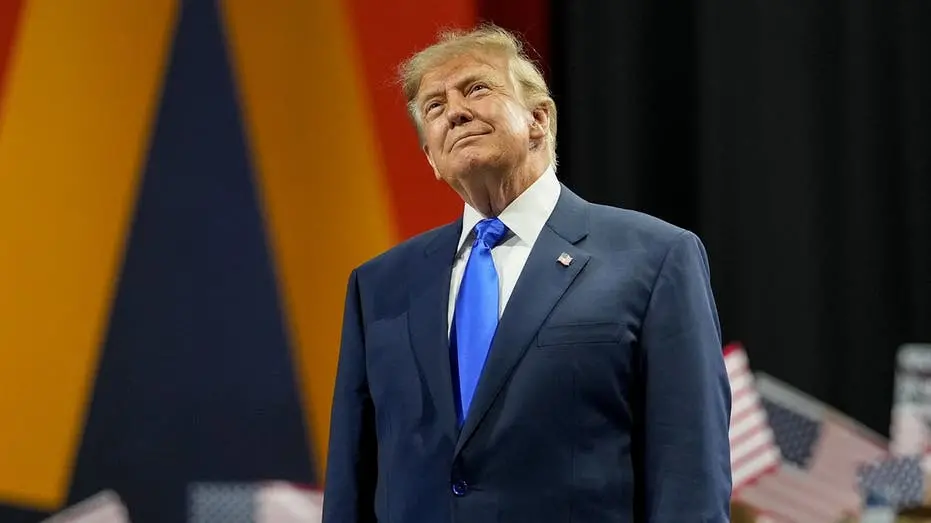 Trump segue defendendo os data centers mesmo com pedidos de controle de expansão em estados como Arizona. Essa pressão …