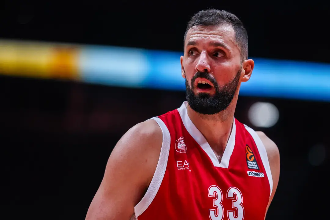 Nikola Mirotic chegou ao Valencia Basket para a temporada 2026-27. Ele volta à Liga Endesa depois de passar por Milan e…