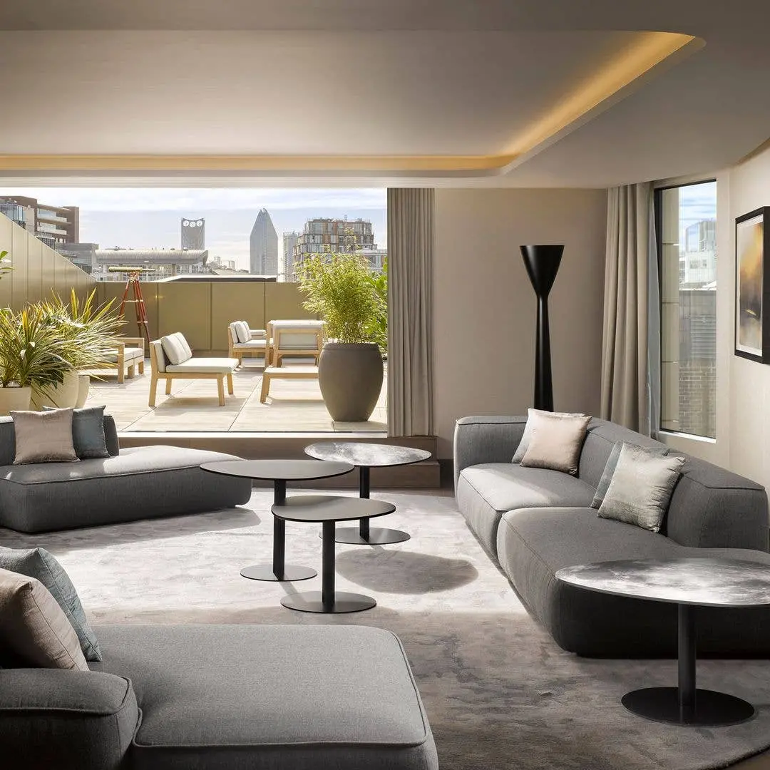 Westin London City oferece um refúgio riverside com camas de hotel heavenly e spa. Dá pra ver que focar em bem estar é …