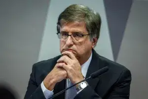 Gonet representará a PGR no julgamento no STF que pode abrir investigação contra Moraes. Essa movimentação levanta ques…