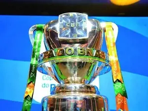 CBF estuda premiação da Copa do Brasil com contrato de mais de R$ 1 bilhão. Um investimento desse porte pode trazer mai…
