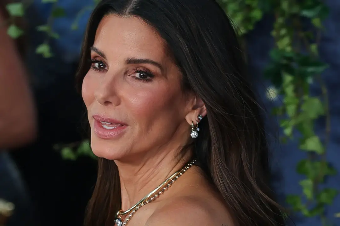 Sandra Bullock revelou que foi pedida para tirar a calça durante audições para pessoas pervertidas no cinema. Essa expo…