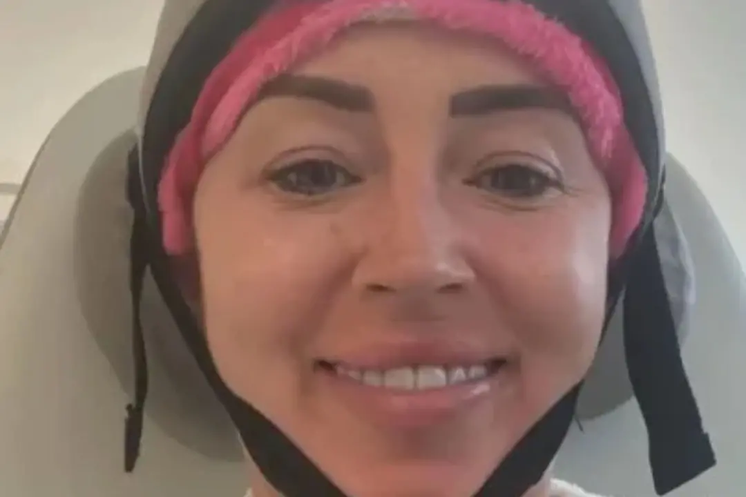 Michelle McKenna, artista do grupo Platnum, atualizou o público sobre sua batalha contra o câncer de mama, dizendo que …