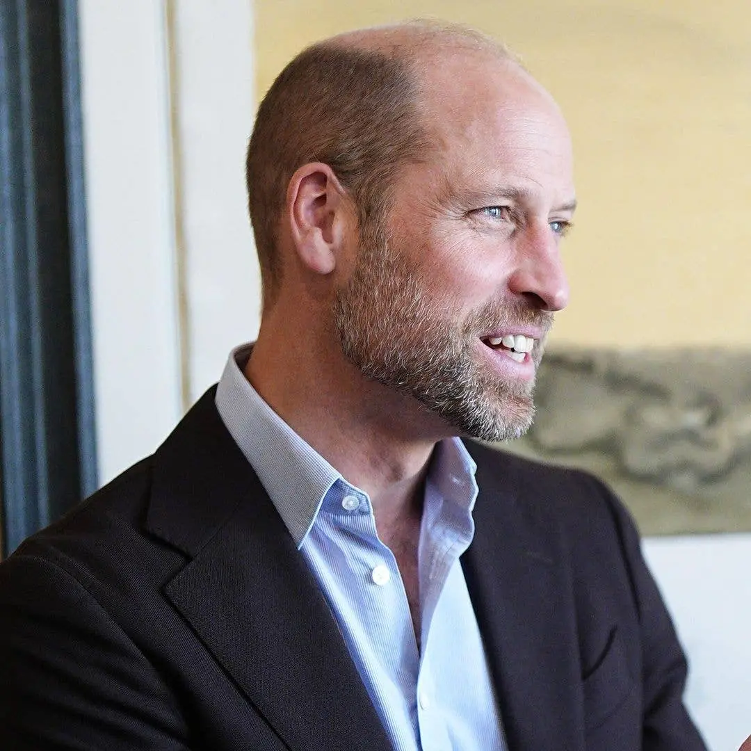 Prince William visitou Princetown perto de Devon em terça-feira, dia 42 do aniversário de Prince Harry. A presença dele…