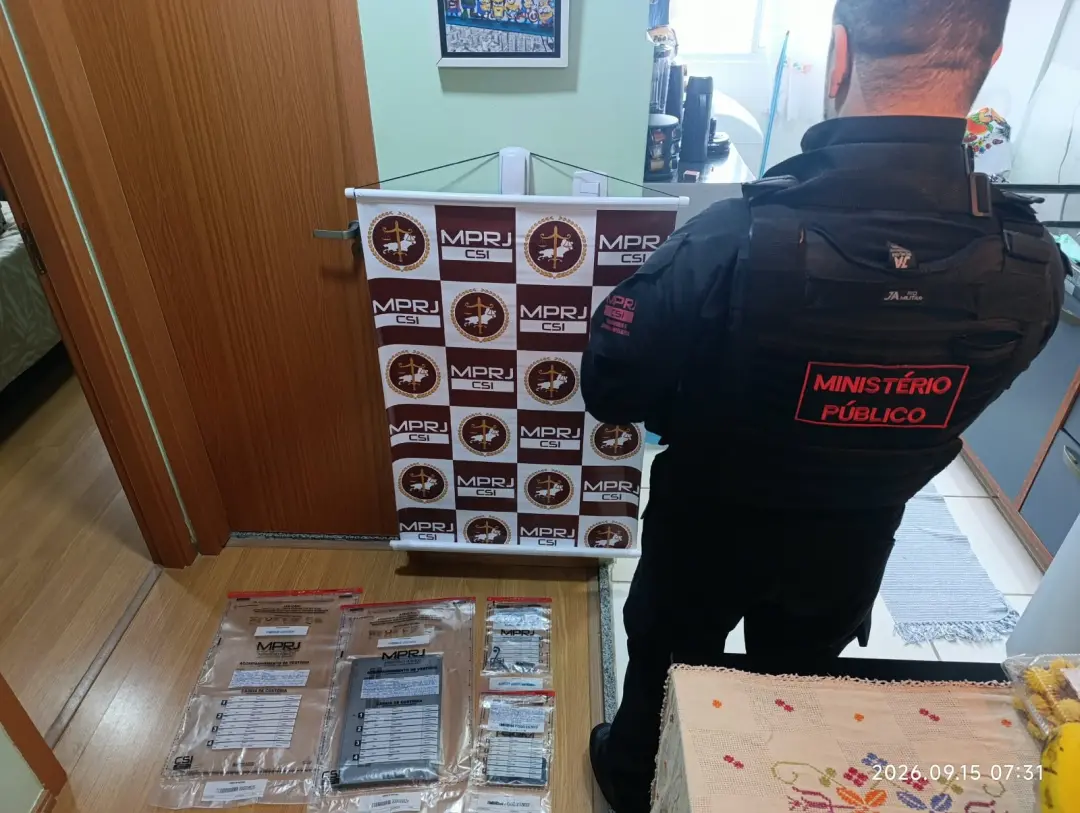 Itaboraí, no Rio de Janeiro, viu operação do MPRJ contra suspeitos de milícia que extorquiam moradores de condomínio. O…
