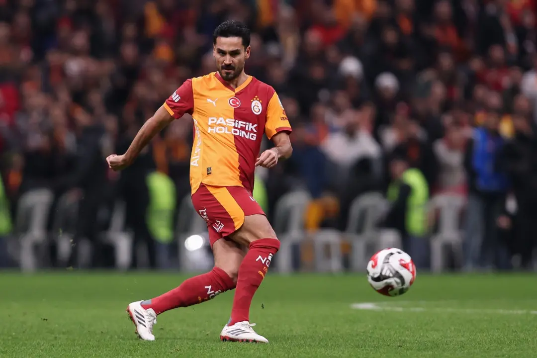 Juventus não quer Ilkay Gundogan, mesmo ele estando disponível no mercado. O clube prioriza atletas mais novos, optando…