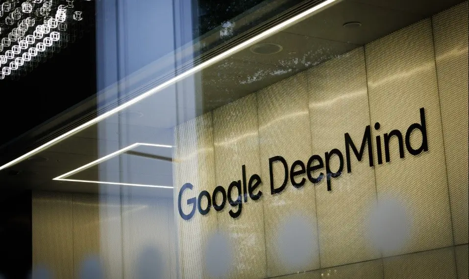 Bilal Chughtai, ex-pesquisador da Google DeepMind, alertou que a IA tem potencial para matar todos nós. Eu vejo a impor…